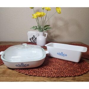 VINTAGE CorningWare 3 piece Set. Blue Cornflower.